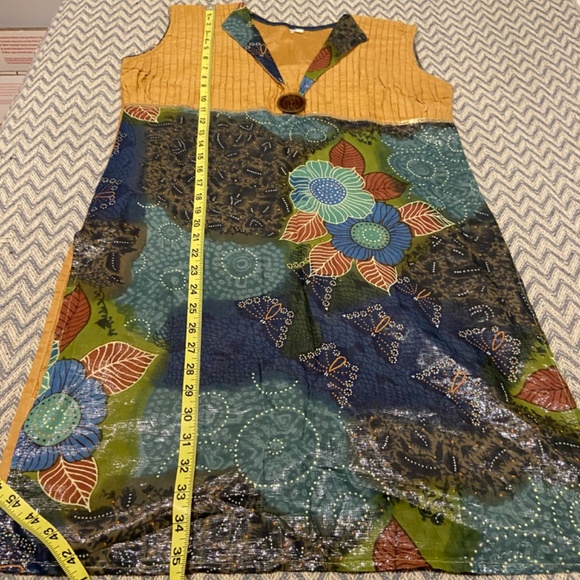 Women’s Bohemian Gold Floral Sleeveless Tunic – Size 36 (US 6) - Picture 3 of 8